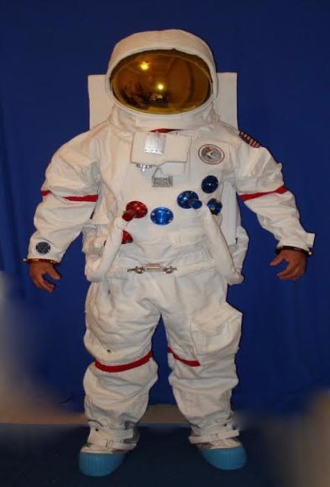 NASA Apollo Deluxe Replica A7LB Space Suit With Anodized Aluminum Suit Fittings And Gold Reflective Visor